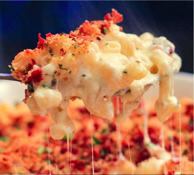 GROWN-UP BACON MAC AND CHEESE