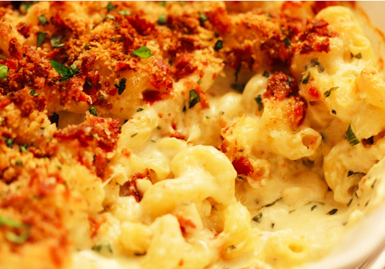 GROWN-UP BACON MAC AND CHEESE