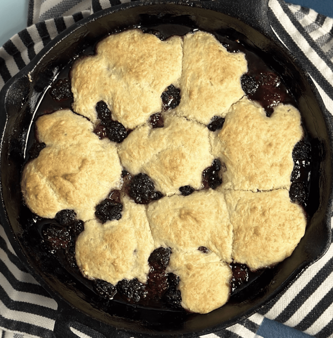 Southern Blackberry Cobbler With Rum